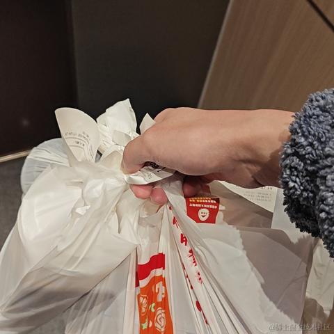 弹幕员头子于2023-04-03 23:14发布的图片