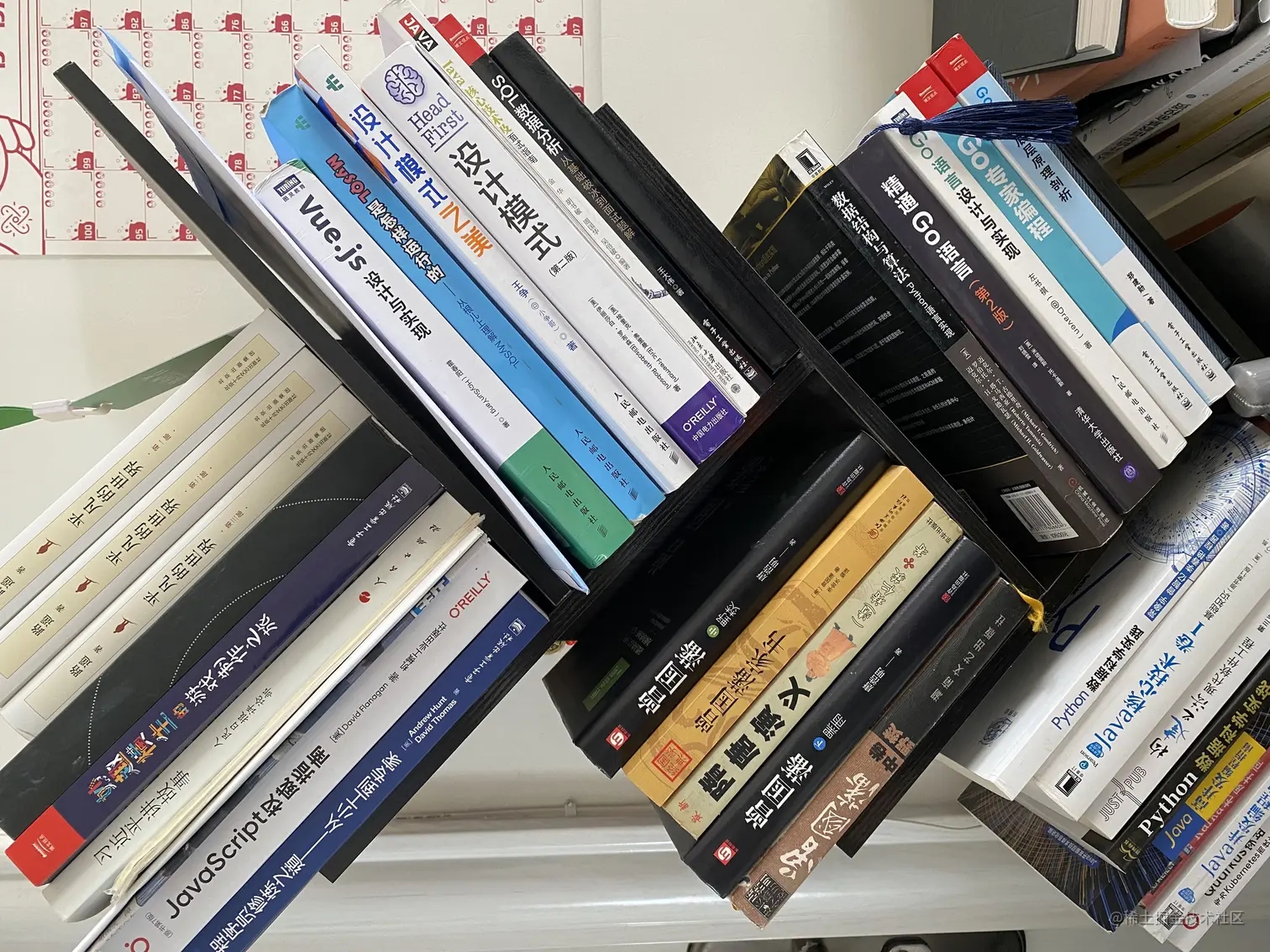 书架.jpg