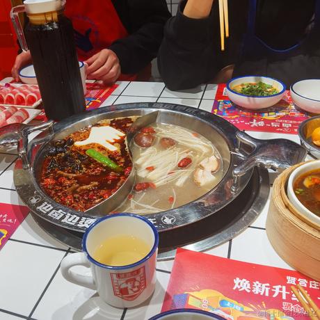 乃琳在看吗mua你一下向晚在看吗给你一拳于2022-11-18 22:32发布的图片