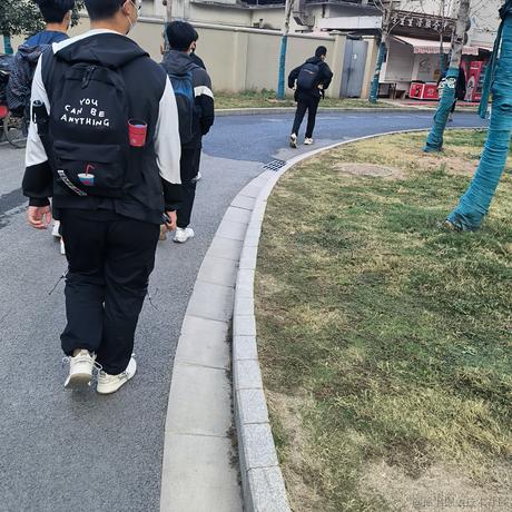 掇翎于2022-11-10 07:38发布的图片