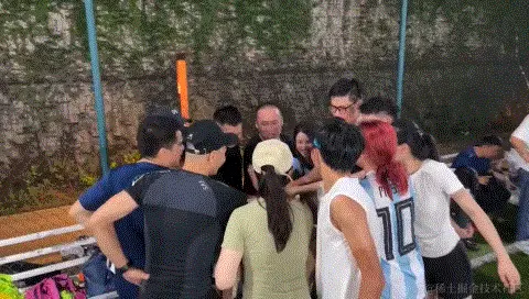 飞盘结束.gif