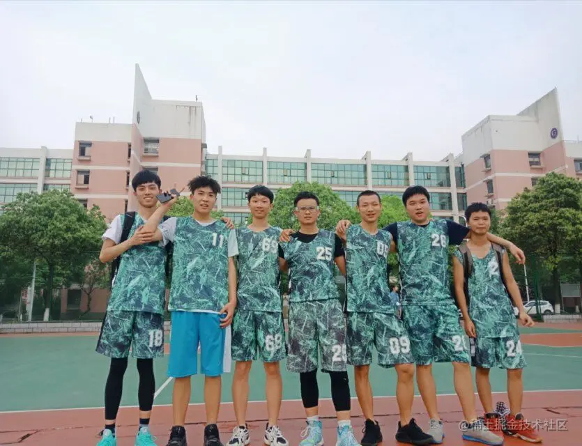 大二篮球比赛合照（二）.jpg