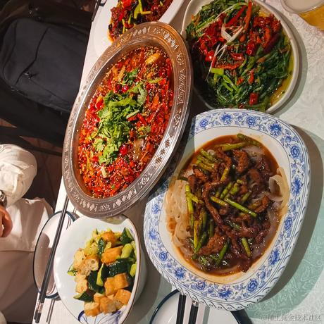 贝拉keria小姐月光加冕于2022-12-01 00:01发布的图片