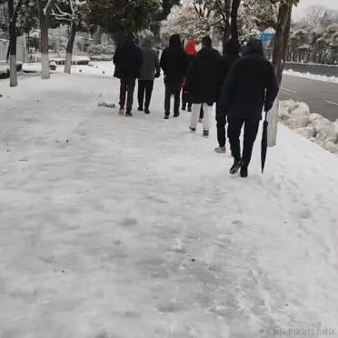 疯狂的小覃同学于2024-02-05 09:18发布的图片