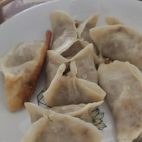 嘉然今天吃一碗于2022-11-27 12:43发布的图片