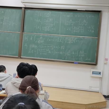 四面游鳞于2022-11-16 07:22发布的图片