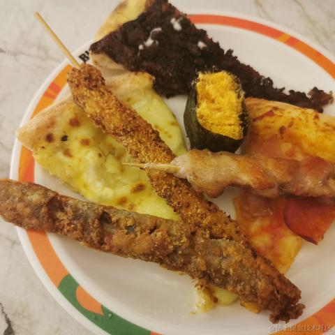 从符合于2022-11-22 07:20发布的图片