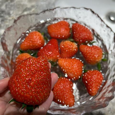 杨幂小可爱于2023-01-19 00:05发布的图片