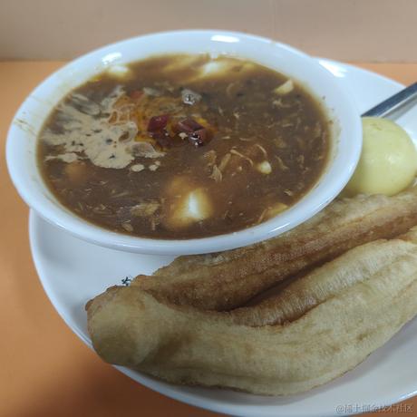 向晚大魔王QaQ于2022-11-21 11:54发布的图片