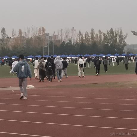 晚推偏晚于2022-11-23 08:00发布的图片