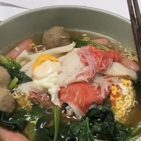 蕾丝于2022-11-28 19:15发布的图片